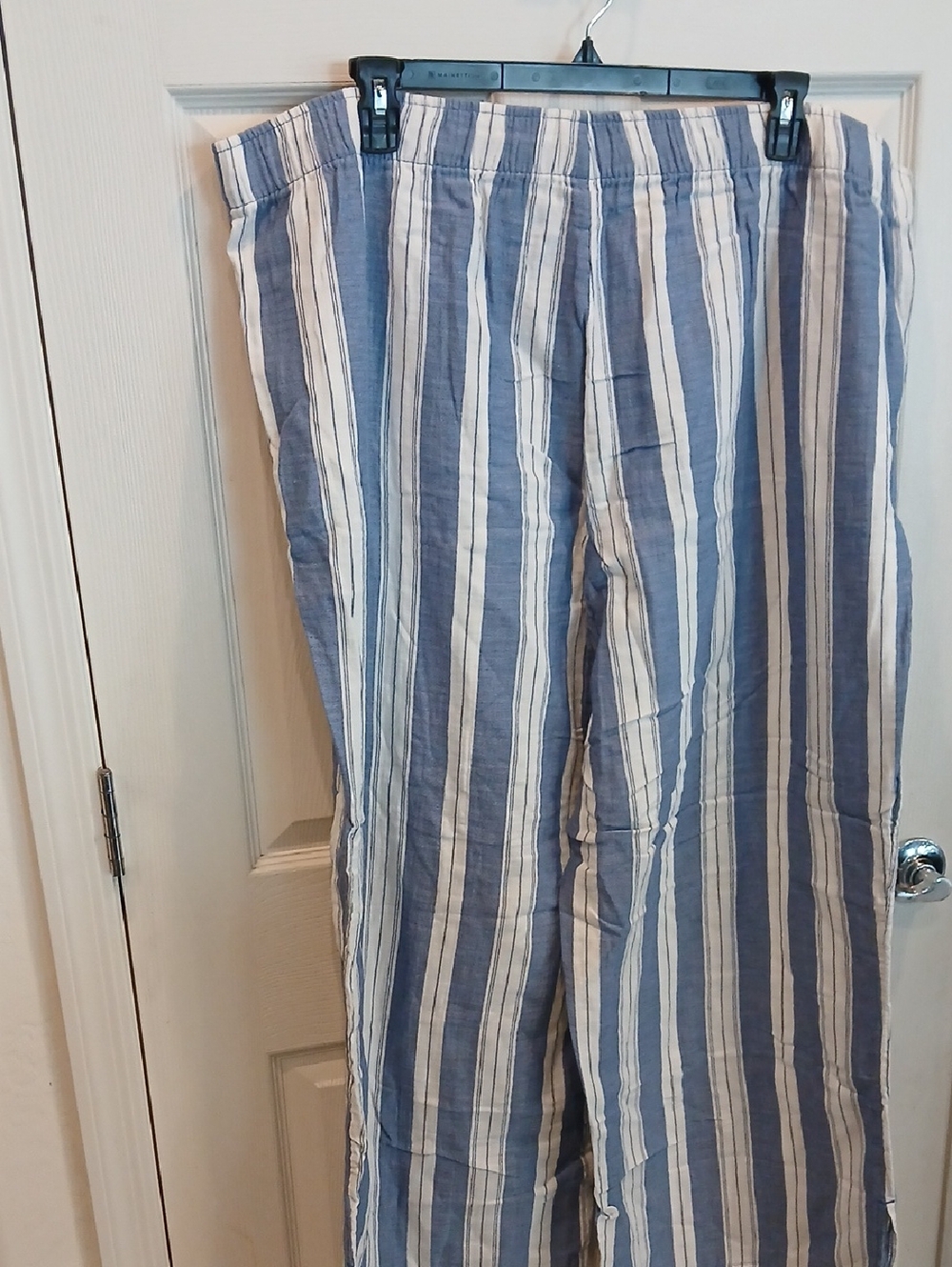 Old Navy Blue and White Striped Wide Leg Pants